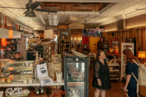 202405_latonia_roost2_SG